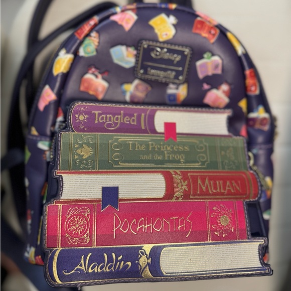 Loungefly backpack - Picture 1 of 4